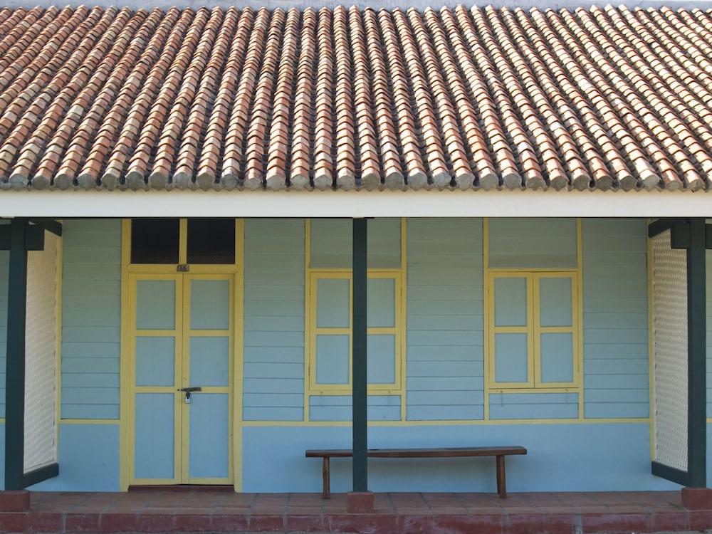 Bon Ton Antique Wooden Villas 판타이체낭 외부 사진