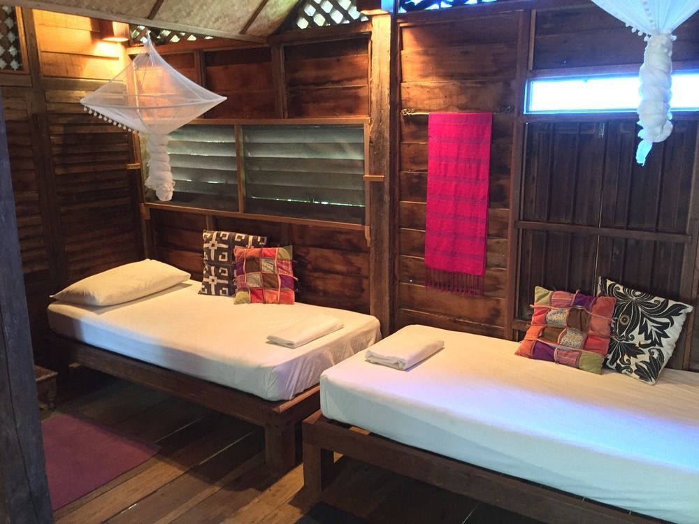 Bon Ton Antique Wooden Villas 판타이체낭 외부 사진