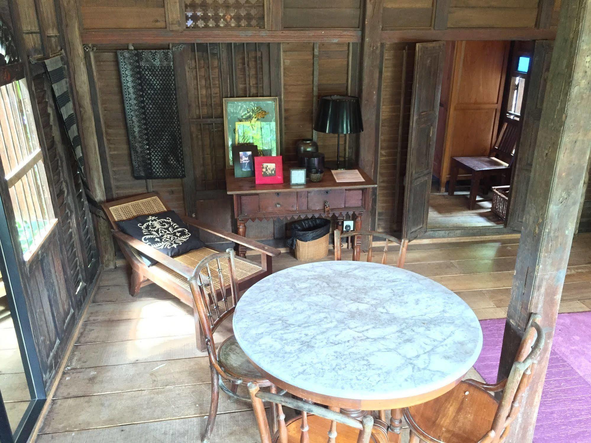 Bon Ton Antique Wooden Villas 판타이체낭 외부 사진